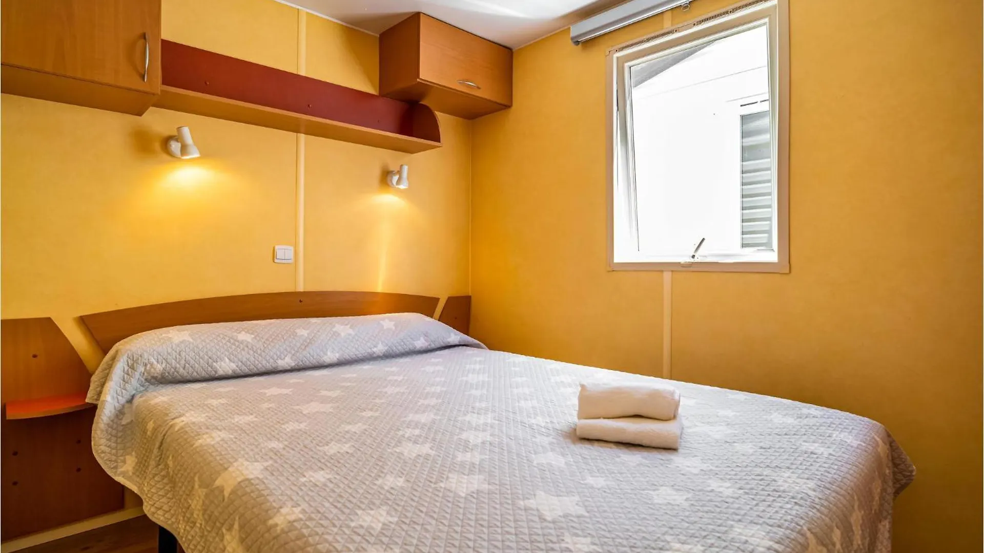 Cozy Apartment In Chipiona With Wifi